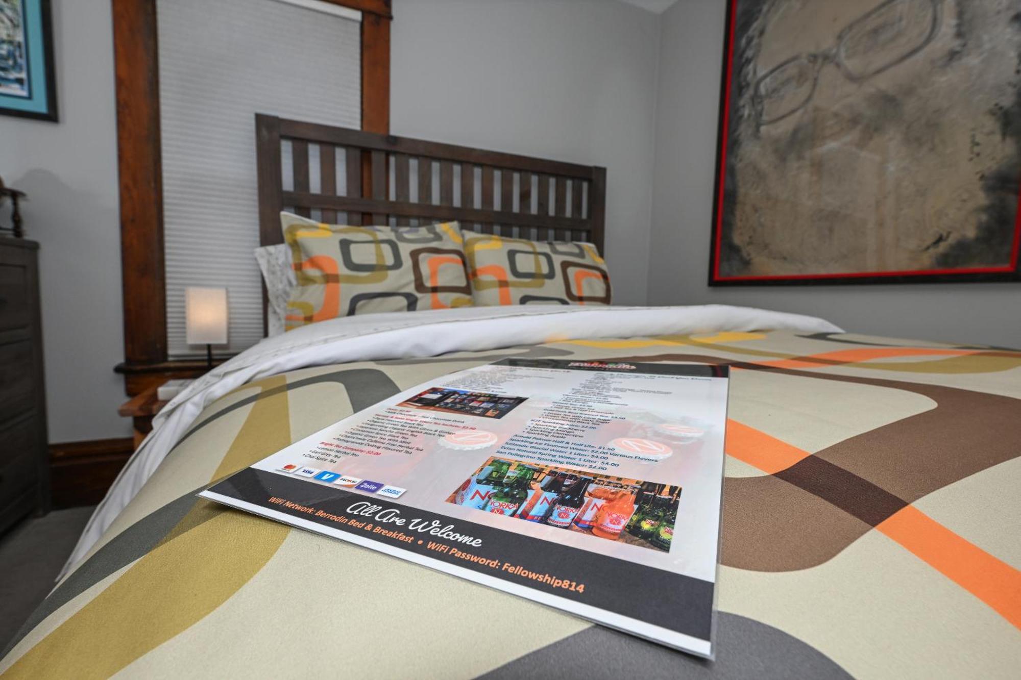 Berrodin Bed & Breakfast 애크런 외부 사진