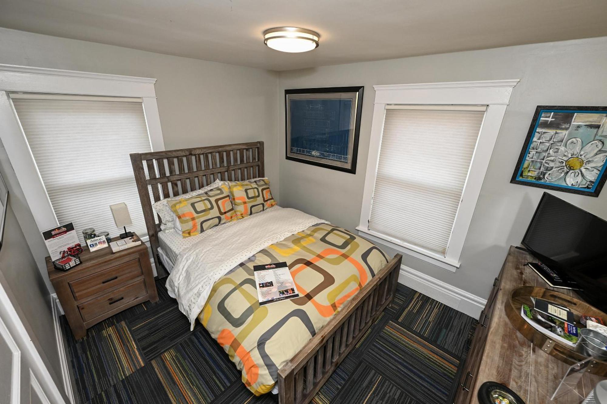 Berrodin Bed & Breakfast 애크런 외부 사진